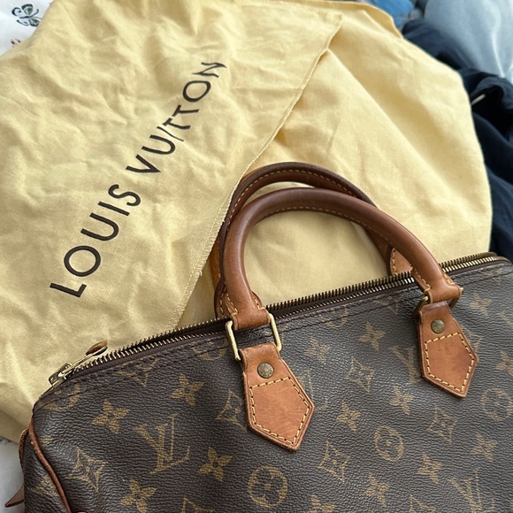 Louis Vuitton Handbags - Louis Vuitton Brown Monogram SPEEDY 30